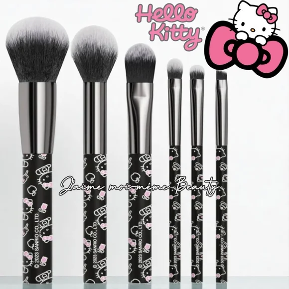 HELLO KITTY Domed Complete Makeup Brush Set- Pink & BLACK